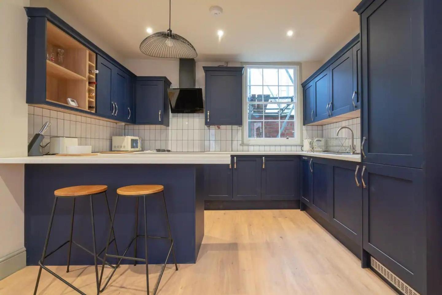 Pass The Keys Stylish Grade Ii Listed House Holiday home *